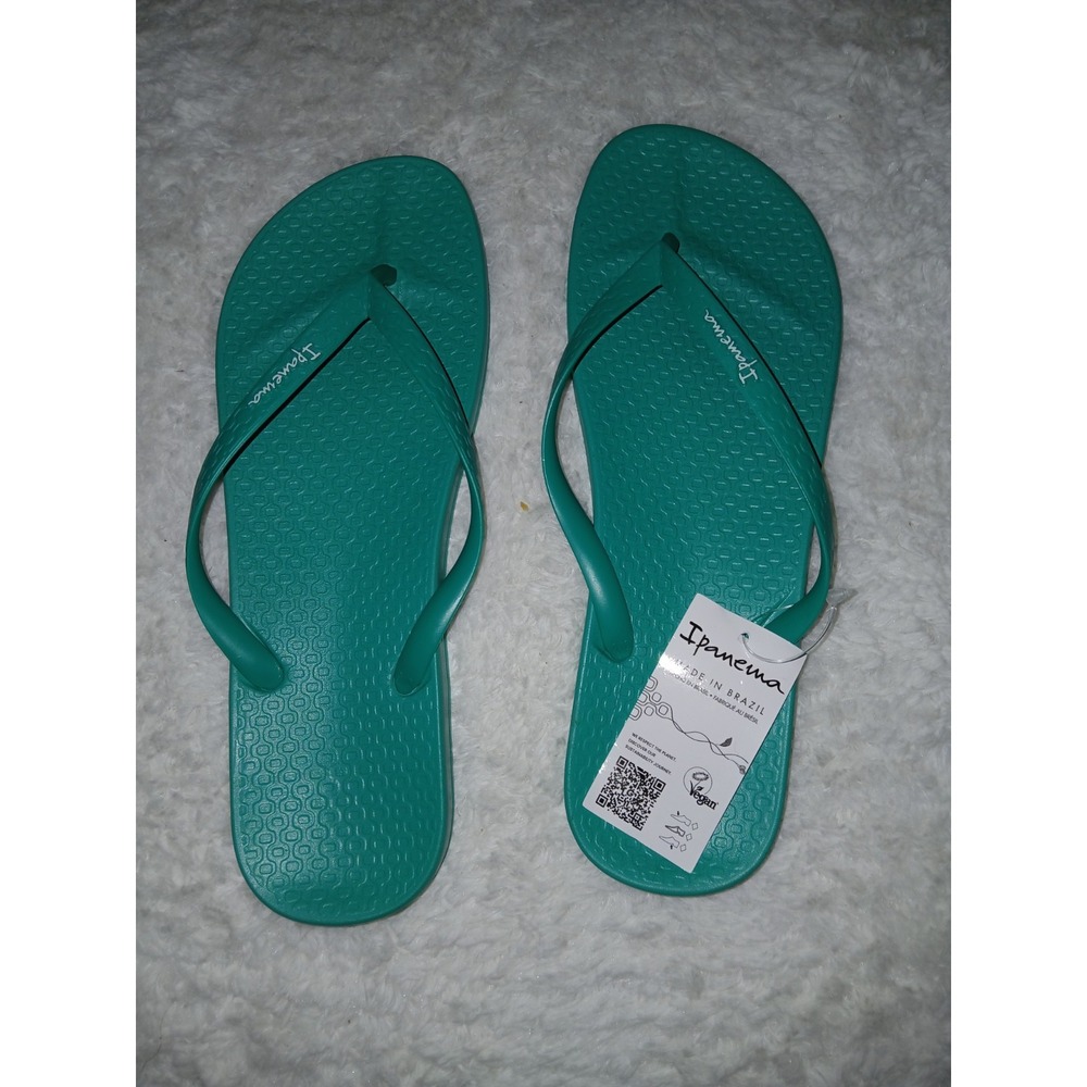 NWT Ipanema Women's Green Flipflops Sandals Size US 10 Made In Brazil
